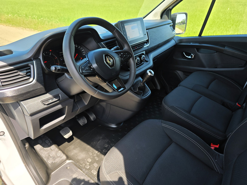 45833046-22.jpg