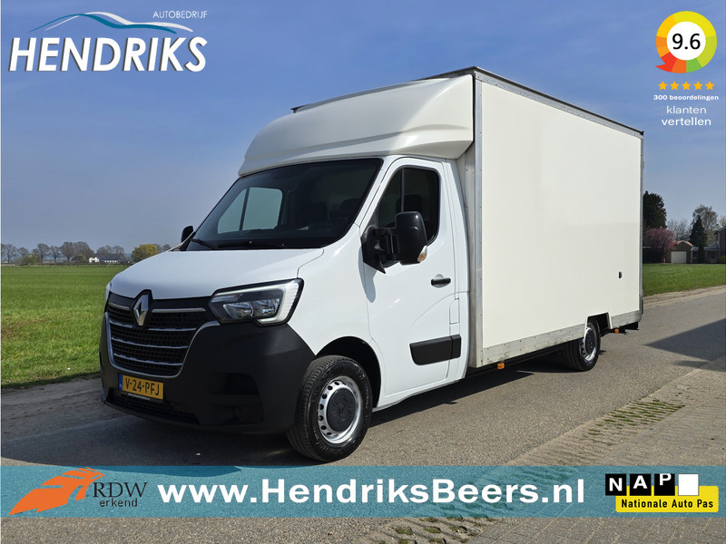 52613581