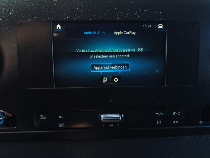 56264883-27.jpg